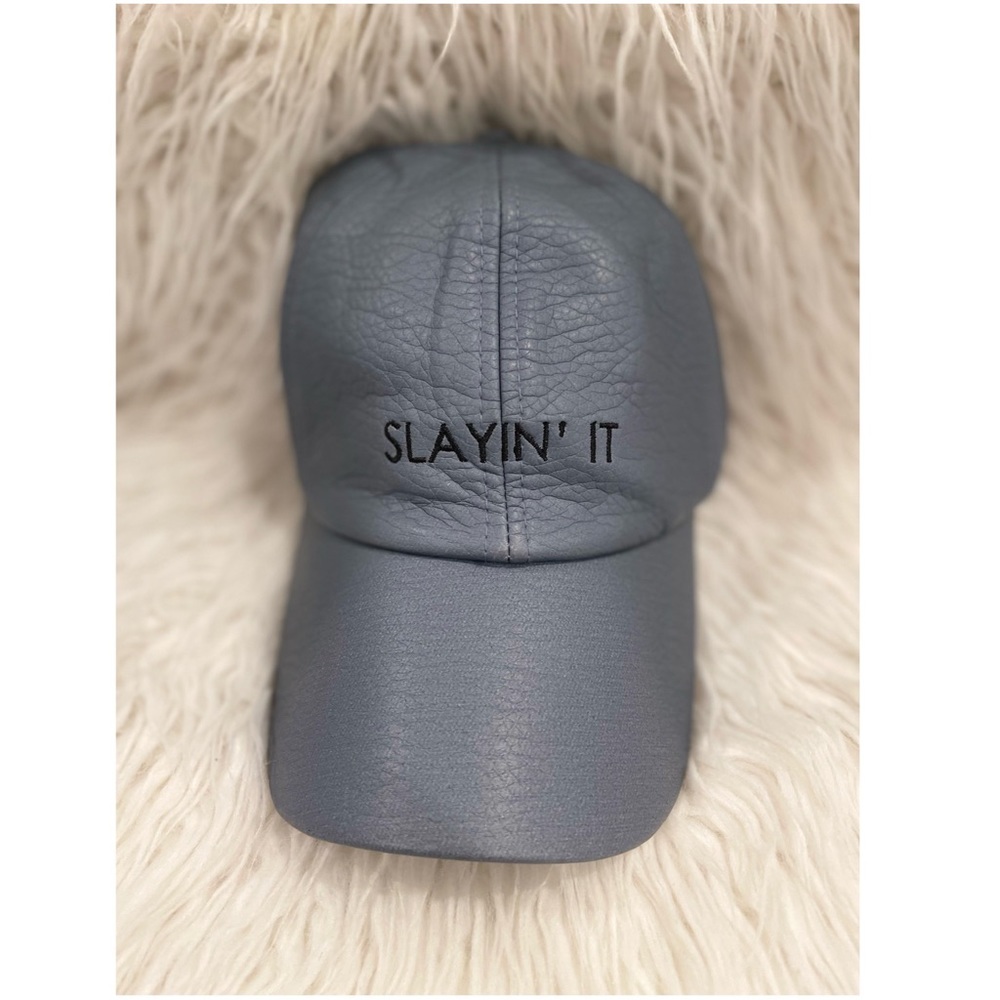 Blue Grayish Tone Cap
